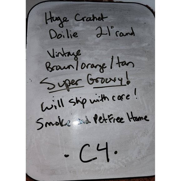 HUGE Vintage Handmade Crochet Doily Table Cover 21" Round Mod Kitsch - Picture 6 of 6